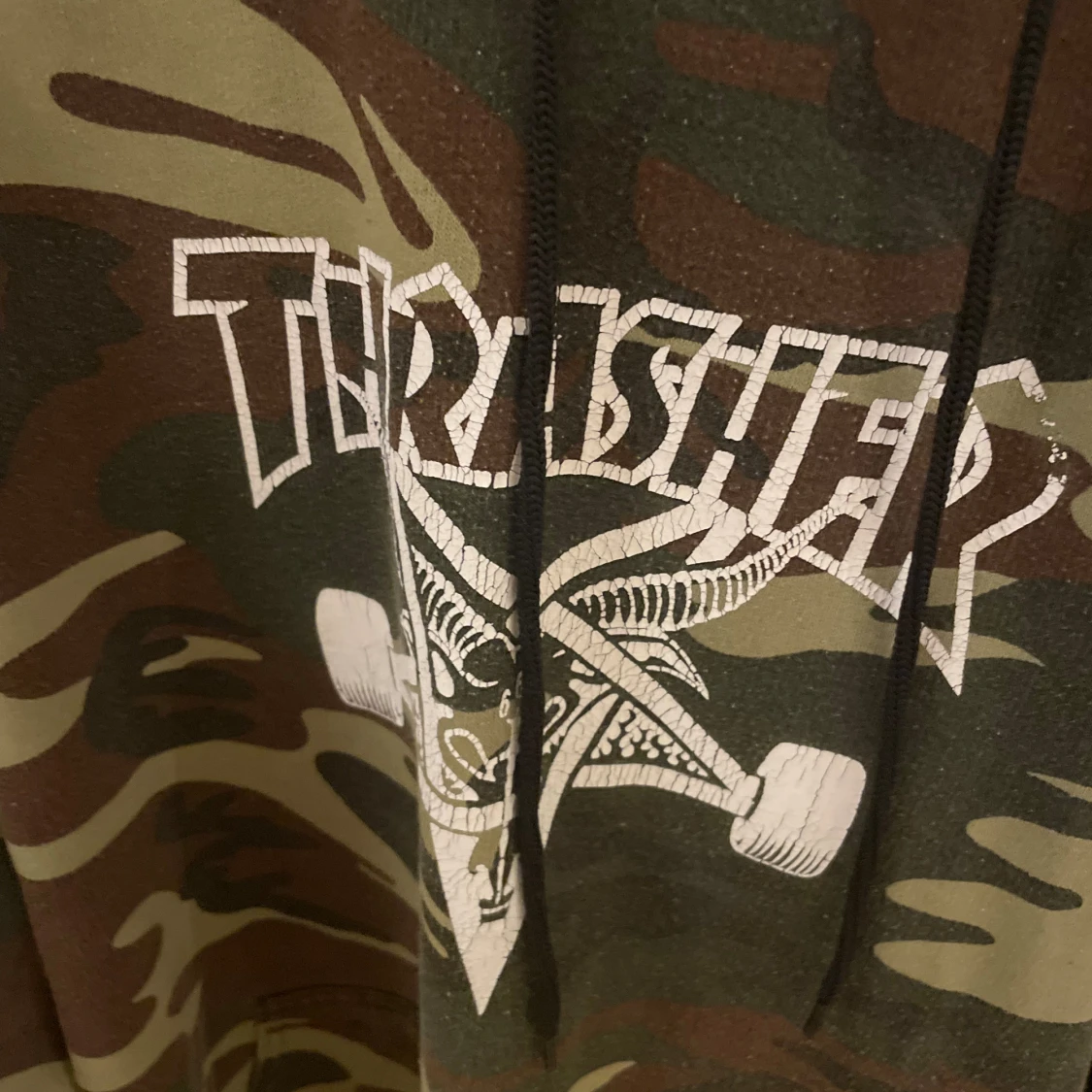 Trasher hoodie  - 90