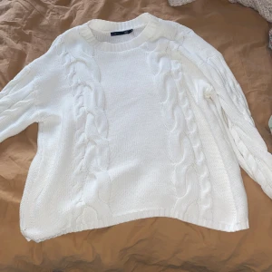 Stickad tröja,varm nu till hösten🍁🍂 - Tjock stickad tröja 