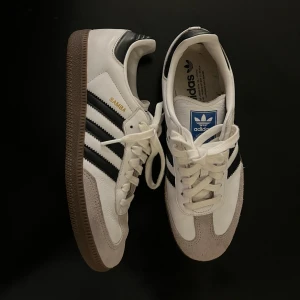 Sambas - Sambas. Använt typ 3 gånger. Väldigt frescha!!