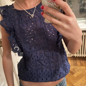 Söt blus🩵 - Så gullig blus som kan användas till både vardag och fest🩵