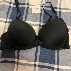  Emilia Bh - Helt ny, används ej  