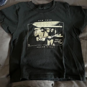 brandy melville topp - brandy melville topp, skriv om fler frågor