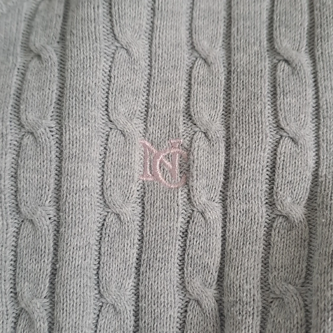 Gina tricot tröja grå - 90