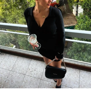 Klänning - Så fin klänning från Bershka.💕