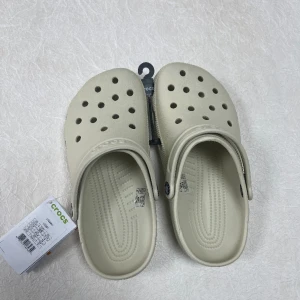 Beige Casual Crocs Women's Size EUR39 - Beige Brand New Women's Size EUR 37