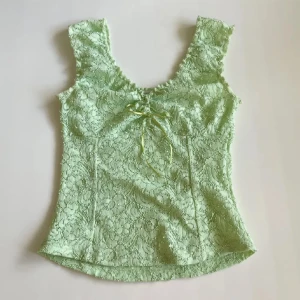 Grön topp - Mintgrönt linne 