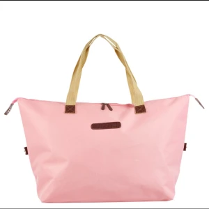 Weekend bag - Rosa weekendväska från bozzini