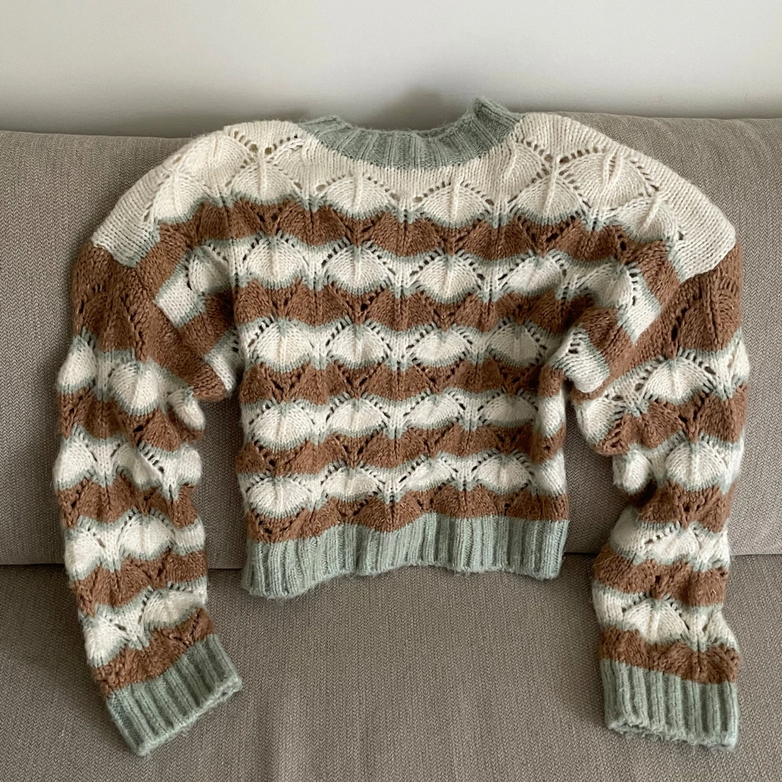 Stickad Zara tröja - 92