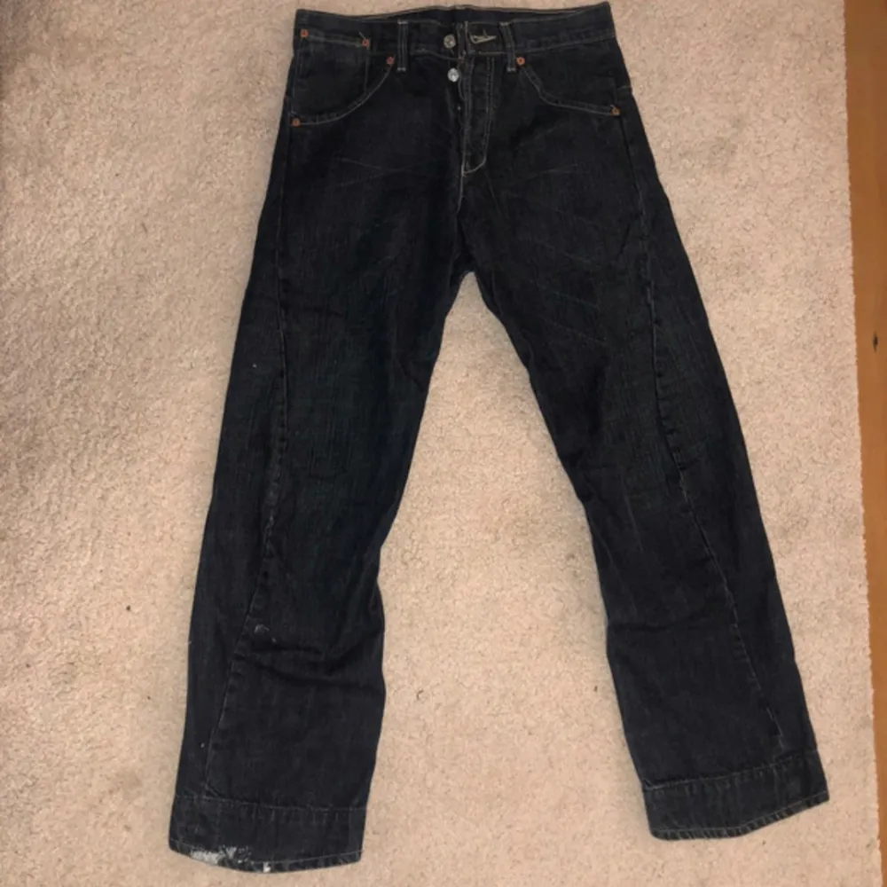 32x34 bra jag har S-M i jeans o de sitter bra på mig! Bra skick! . Jeans & Byxor.