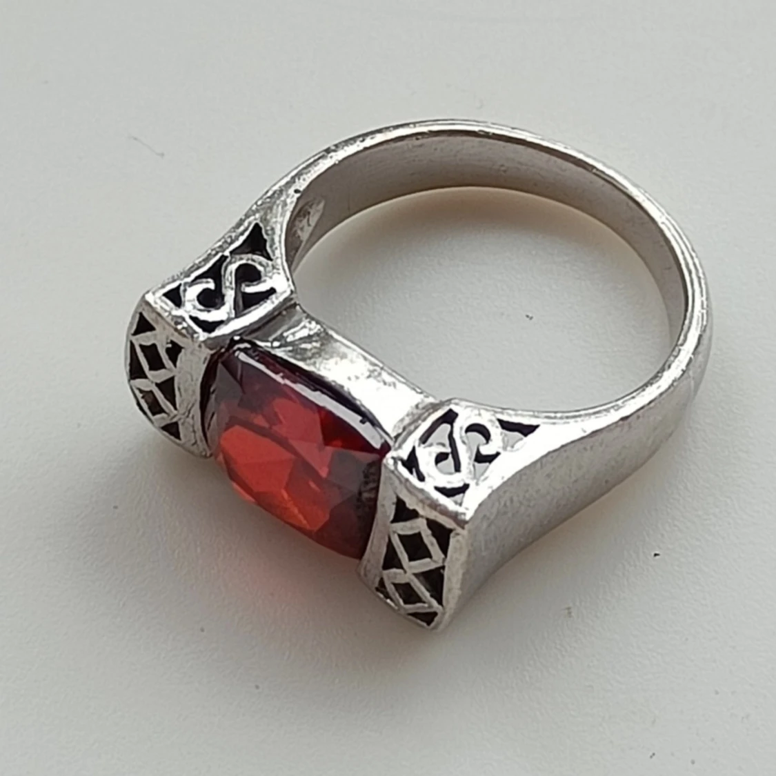 Vacker silverring (925, sterling)