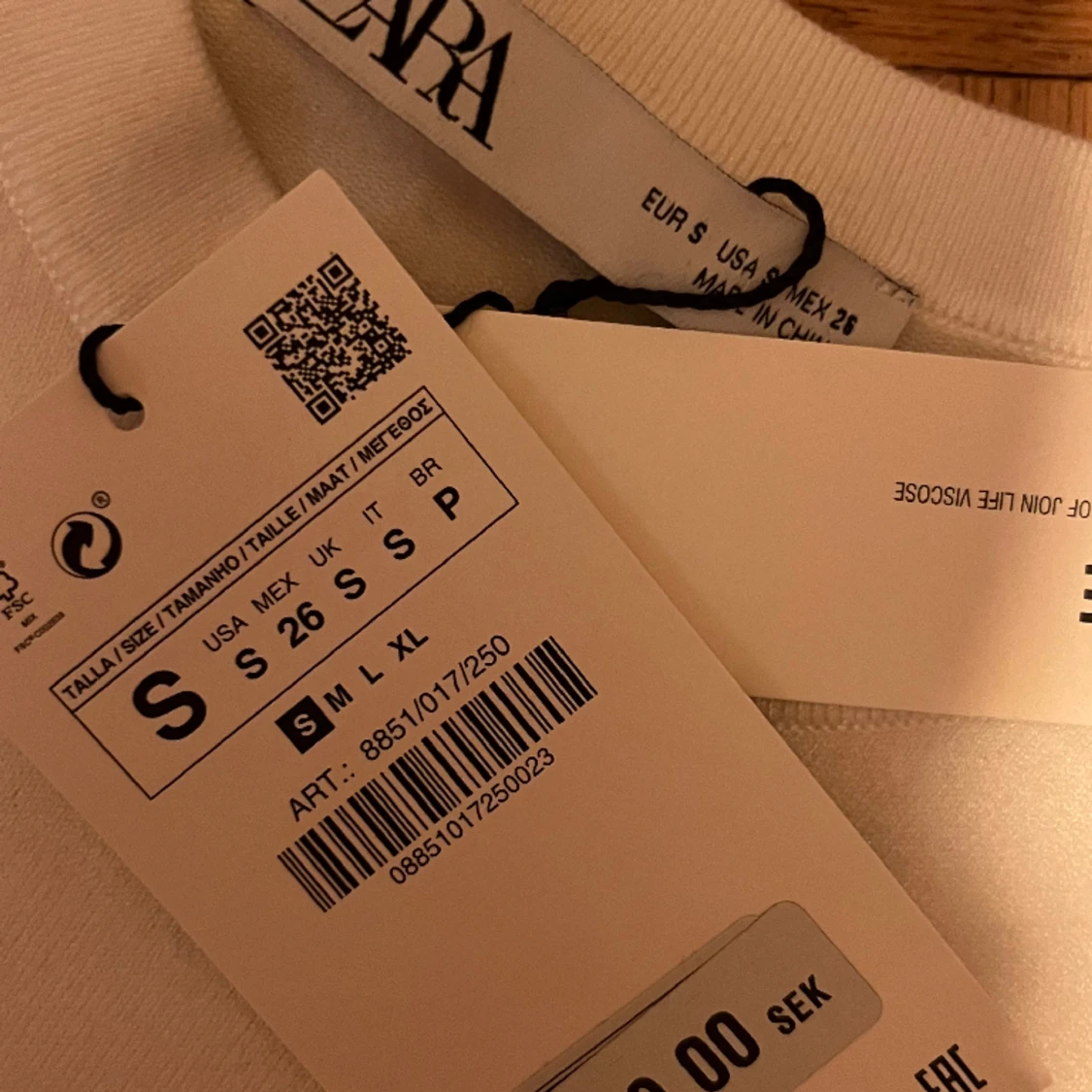 Zara stickad T-shirt  - 91