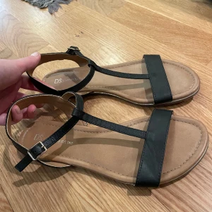 Sandaler - Fina inte mycket använda alls