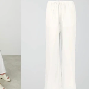 Linnebyxor  - Linnebyxorna är från Gina tricot i storlek M och är medel längd så i storlek regular 🥰