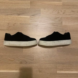 Eytys - Feta Eytys perfekt nu till våren o sommar | Skick 9/10🤩| Ny pris ca 2200kr mitt pris 499kr | Prioriterar snabba affärer så pris kan diskuteras 😎| Fritt fram o fråga!