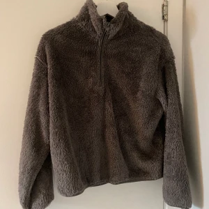 Mjuk fluffig fleece - Från H&M! Jätteskön i materialet 