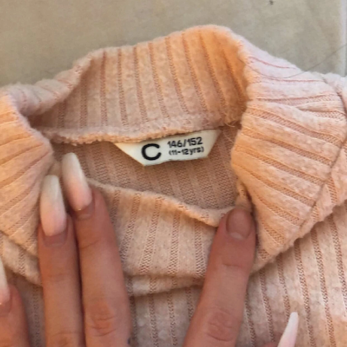 Söt tröja  - 90