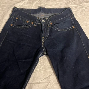 Low bootcut Levi’s jeans - Lågmidjade bootcut Levi’s jeans. 