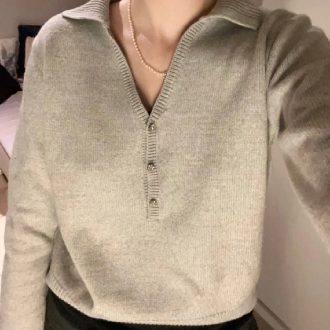 Grå tröja - 91