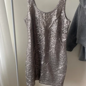 Kläning ❤️ - Jätte fin silver Kläning ❤️