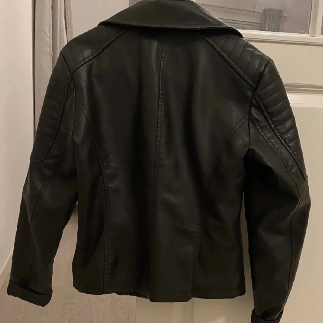 Skinnjacka från Vero Moda - 90