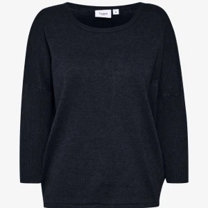 Tröja - Trekvartsärmad marinblå tröja