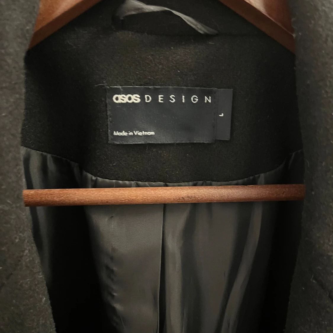 Svart trenchcoat  - 90