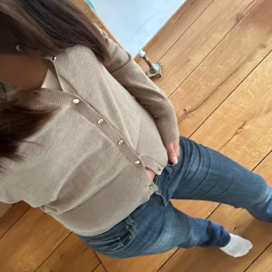 zara jeans  - säljer nu mina zara jeans så snygga! 