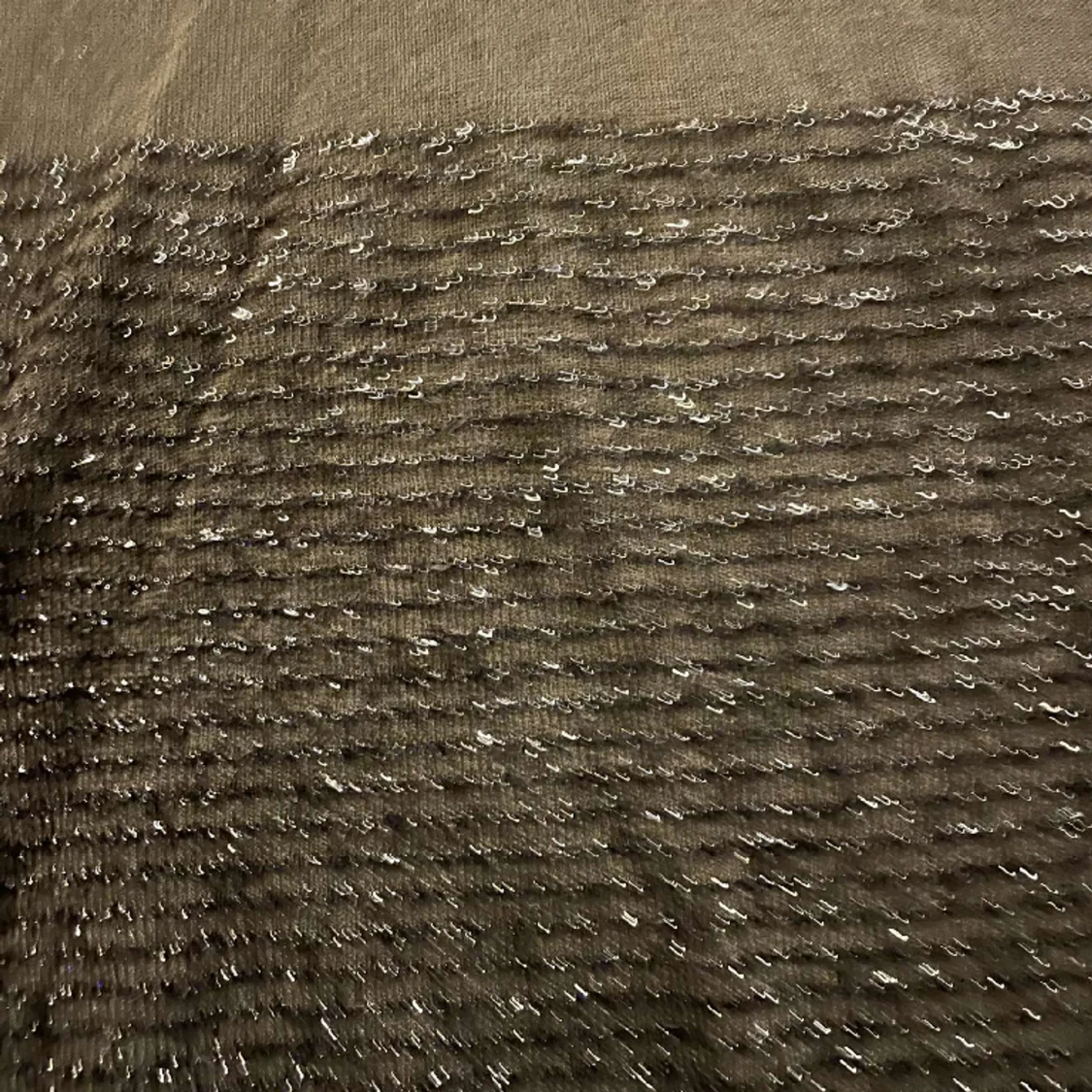 Mörk brun kjol med fransar - 91