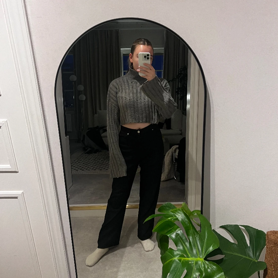 Stickad tröja, croppad  - 90