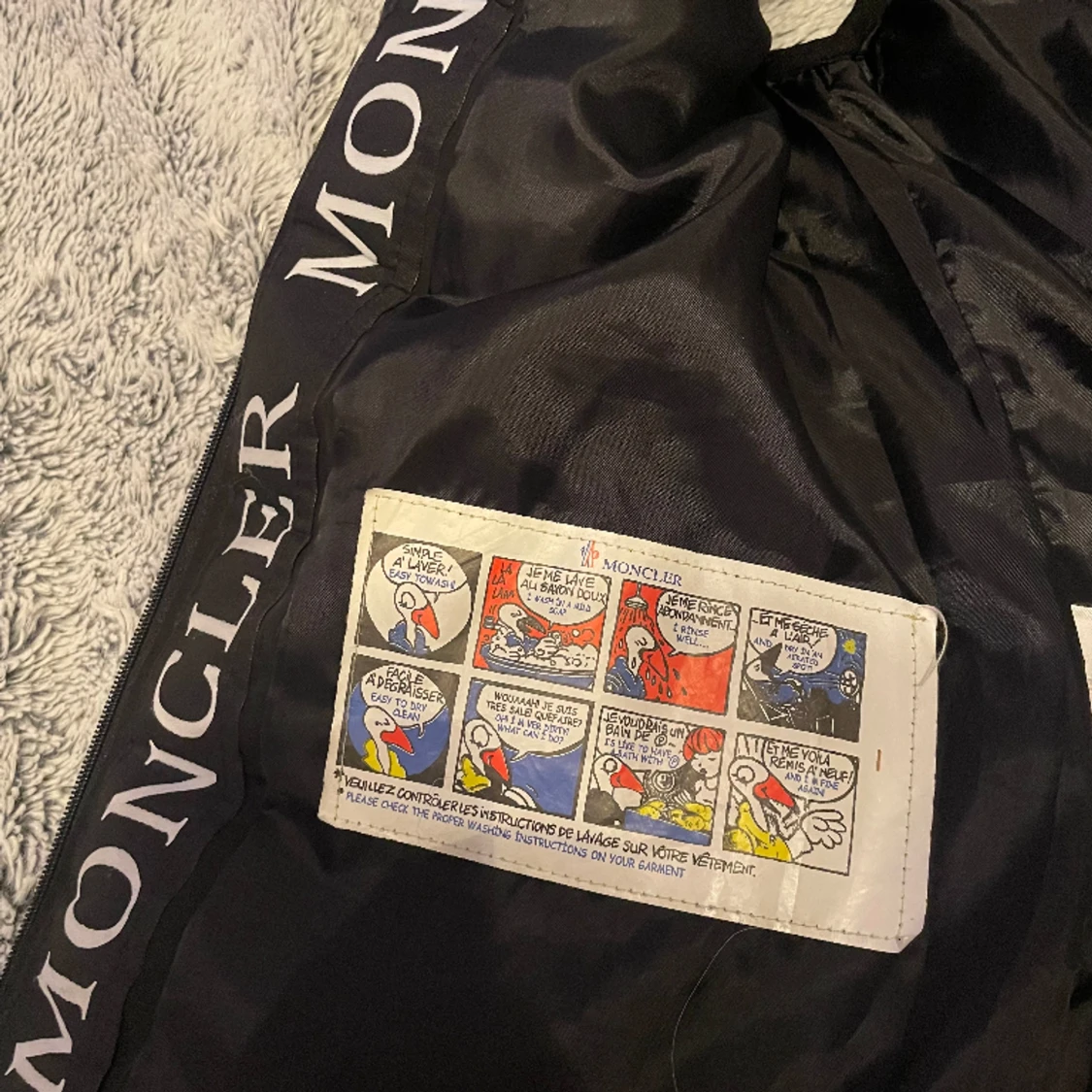 Moncler väst - 90