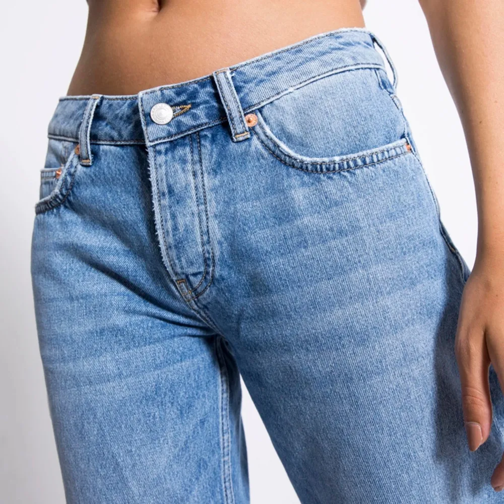 Nya jeans från lager157 (aldrig använda)  säljer pga att de aldrig kommer till användning.  FINNS ÄVEN I GRÅ köp båda för 280:-. Jeans & Byxor.