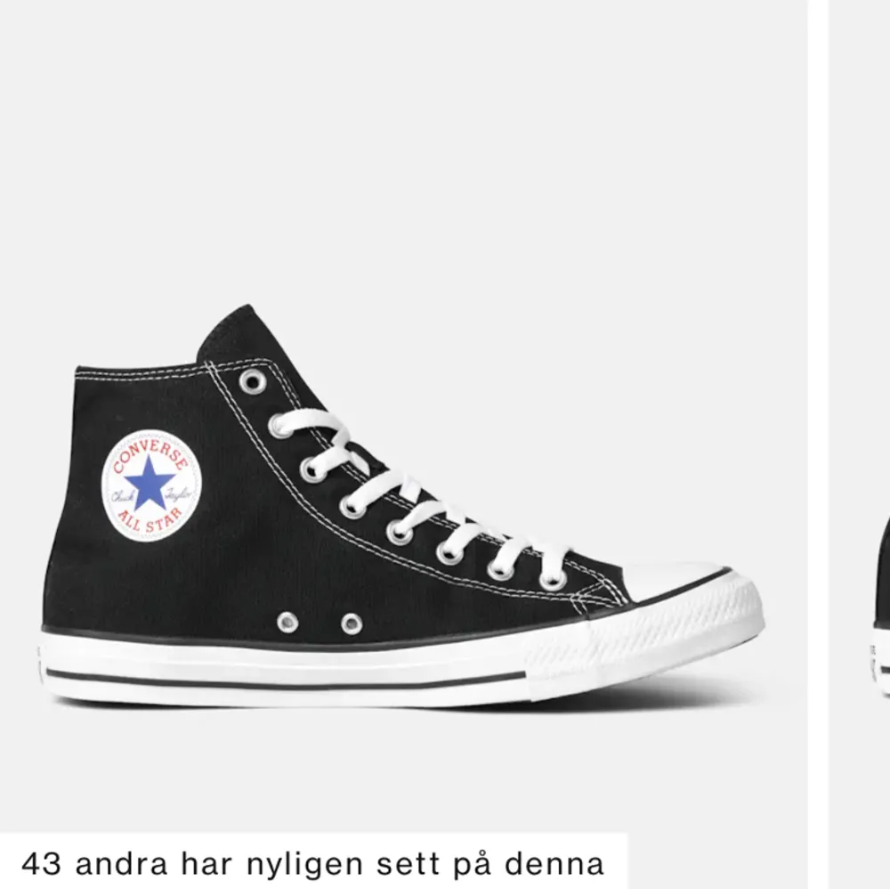 Svarta converse all star, knappt använda✨ storlek 37! Skriv privat för egna bilder 400 kr + frakt, använd köp nu✨. Skor.