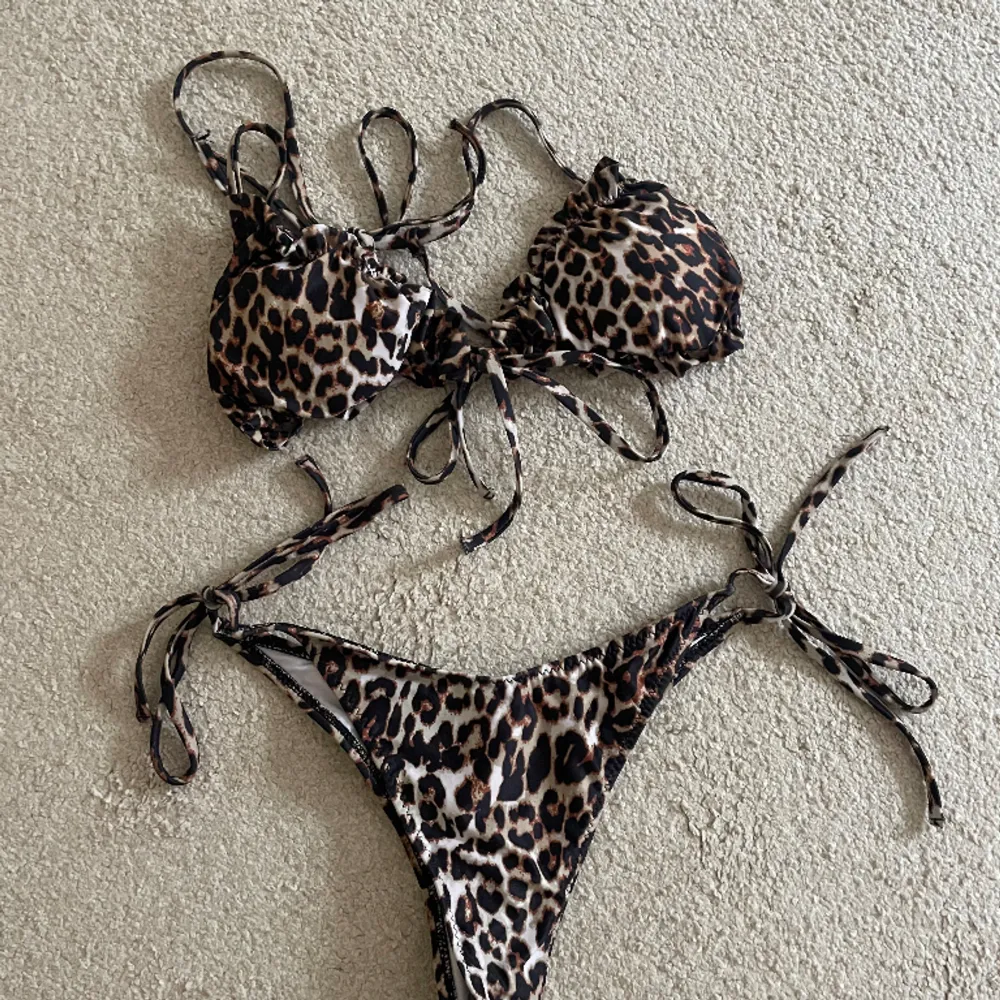 Leopard Bikini set. Xs/s. Övrigt.