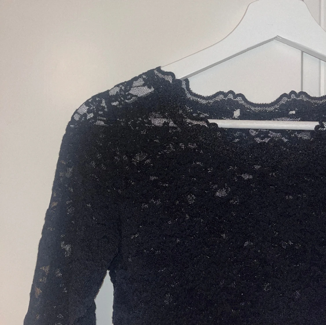 Svart spetstopp - 90