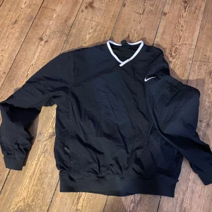 Nike vintage  - En riktigt fin Nike tröja, köpte av en kommpis