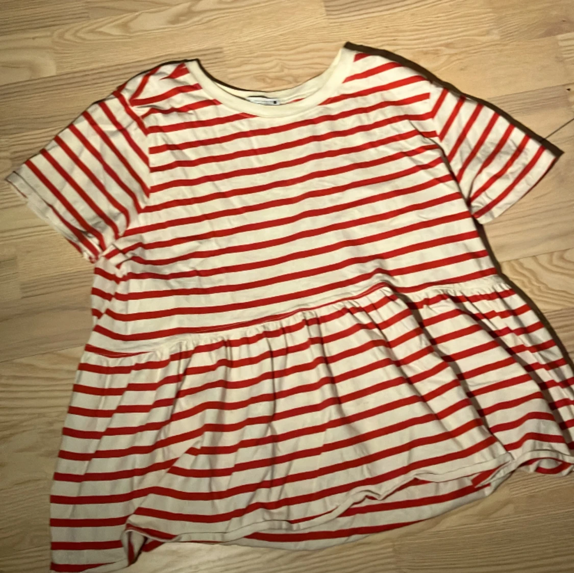 Snygg tröja i nyskick