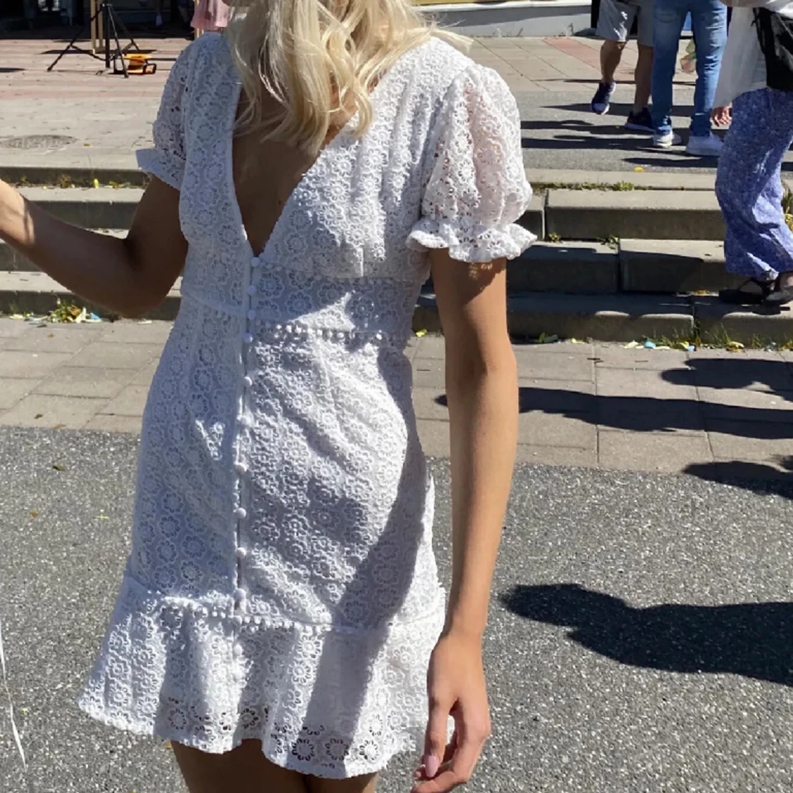 Oanvänd studentklänning  - 90