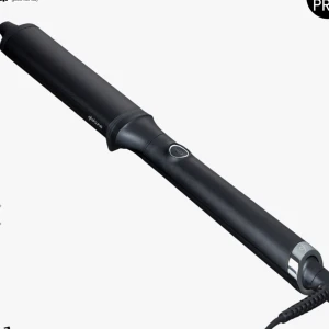 GHD Curve Classic Wave Wand - Säljer min Ghd locktång. Nyligen köpt och endast använd ett fåtal gånger, ser ut och fungerar som helt ny. Nypris är 2299.0 