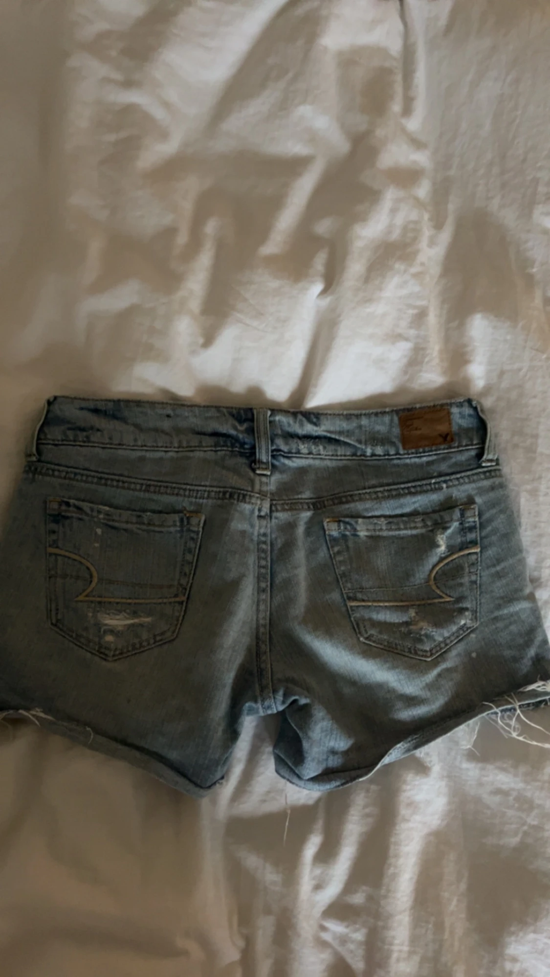 JÄTTE Lågmidjade shirys - 90