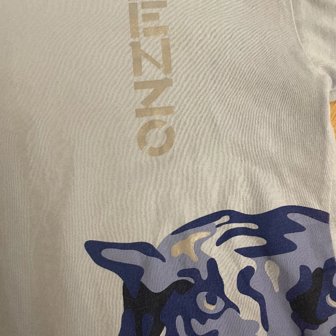Kenzo t- shirt i nyskick - 90