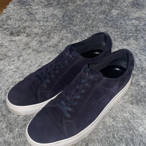 Vagabond  - Cond 8/10  Inget og Storlek 44