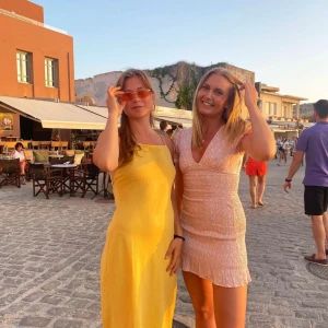 Sommarklänning - Rosa sommarklänning från zara i storlek small 