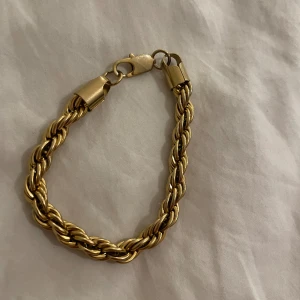 Cordell Armband - Jätte fint Cordell armband i bra skick inga repor. 8mm tjockt. 