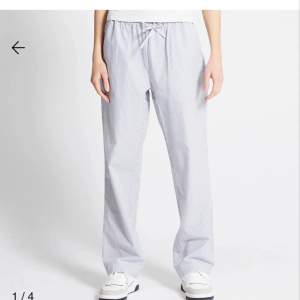Tibby Stripe Pyjamasbyxor från lager 157💕 Storlek L Lite använda men inte särskilt synligt  