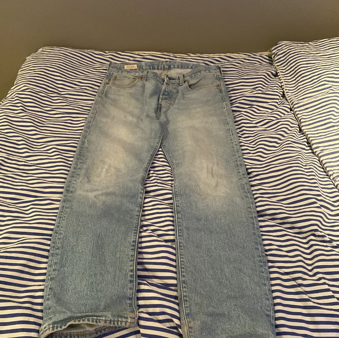 Levi’s jeans - 91