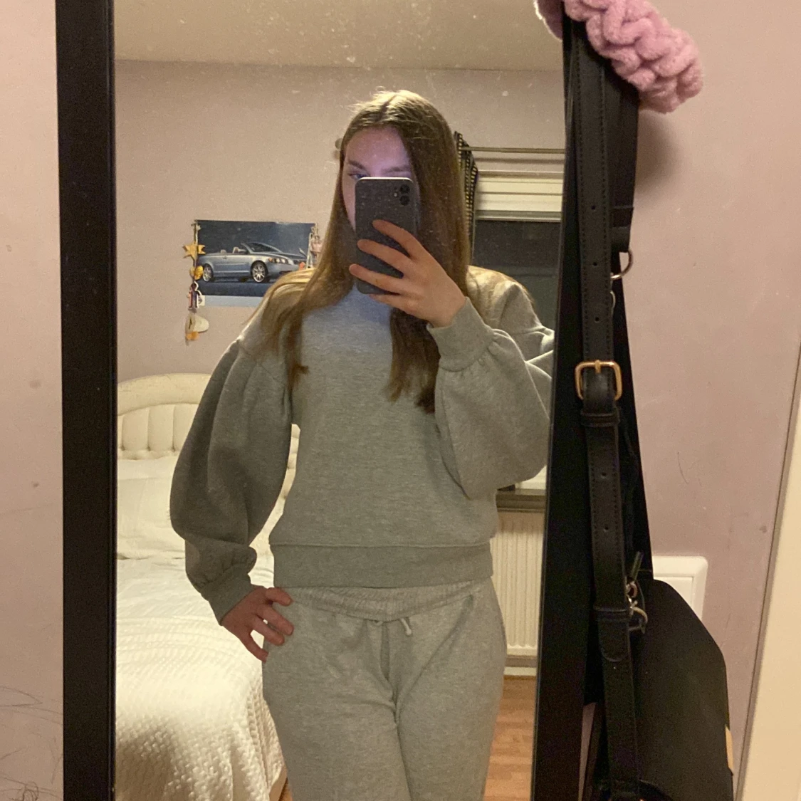 Grå tjocktröja  - 90