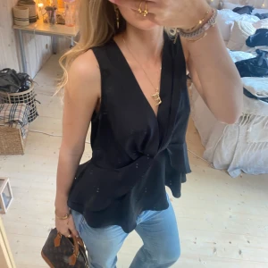 Topp - SUPER snygg topp❣️❣️