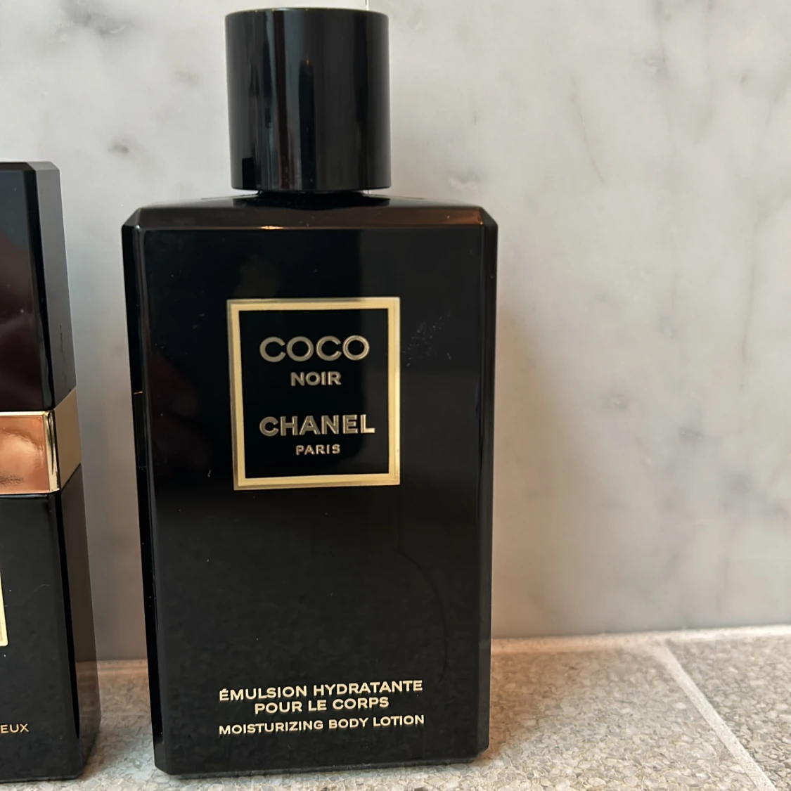 Tomma Chanel flaskor, dekoration  - 91