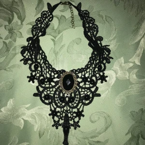 Halsband/choker - Helt nytt