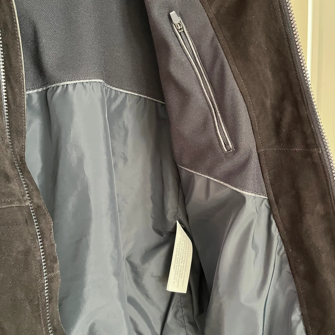 Bomberjacka i skinn/mocka från Whyred - 92